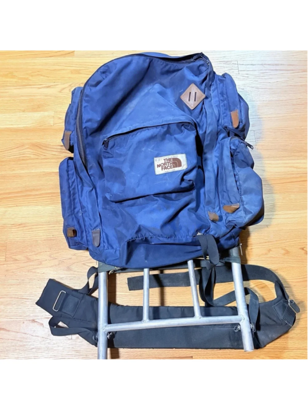 black osprey bag Fairview 40 Size:nosize ensures your gear stays club: Fairfield FC 2026-2027 Vuitton Montsouris Backpack Knockoff